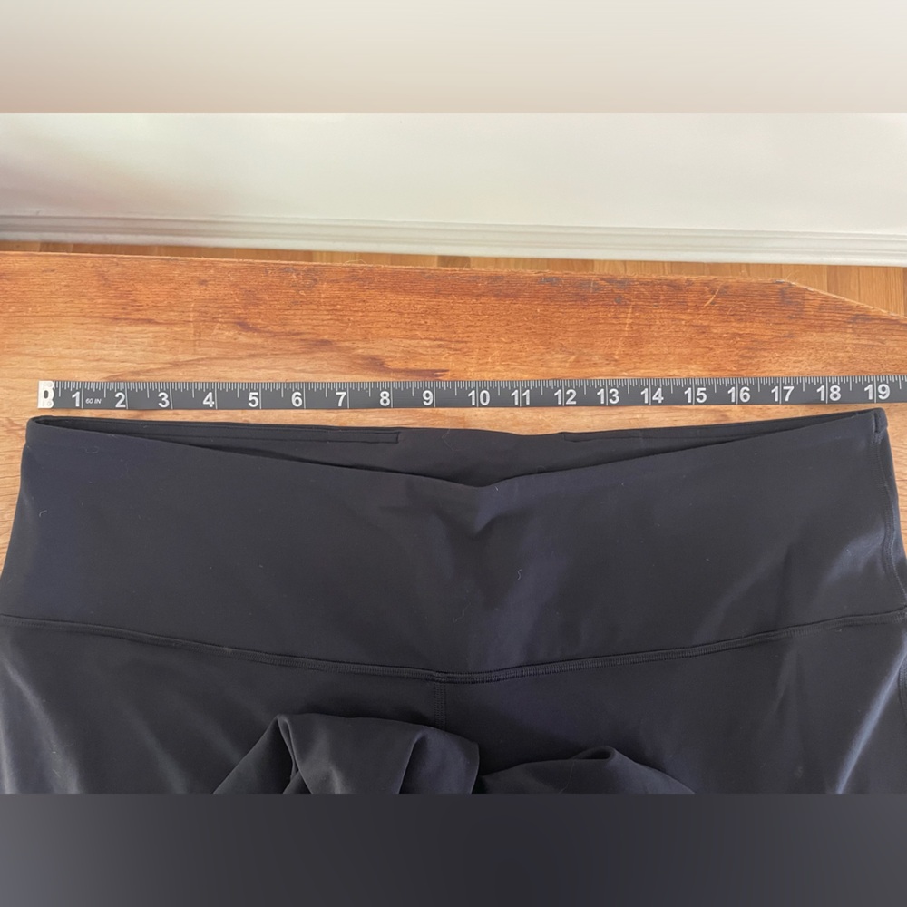 NWOT lululemon athletica Groove Super High Rise Flared Pant - Picture 9 of 9